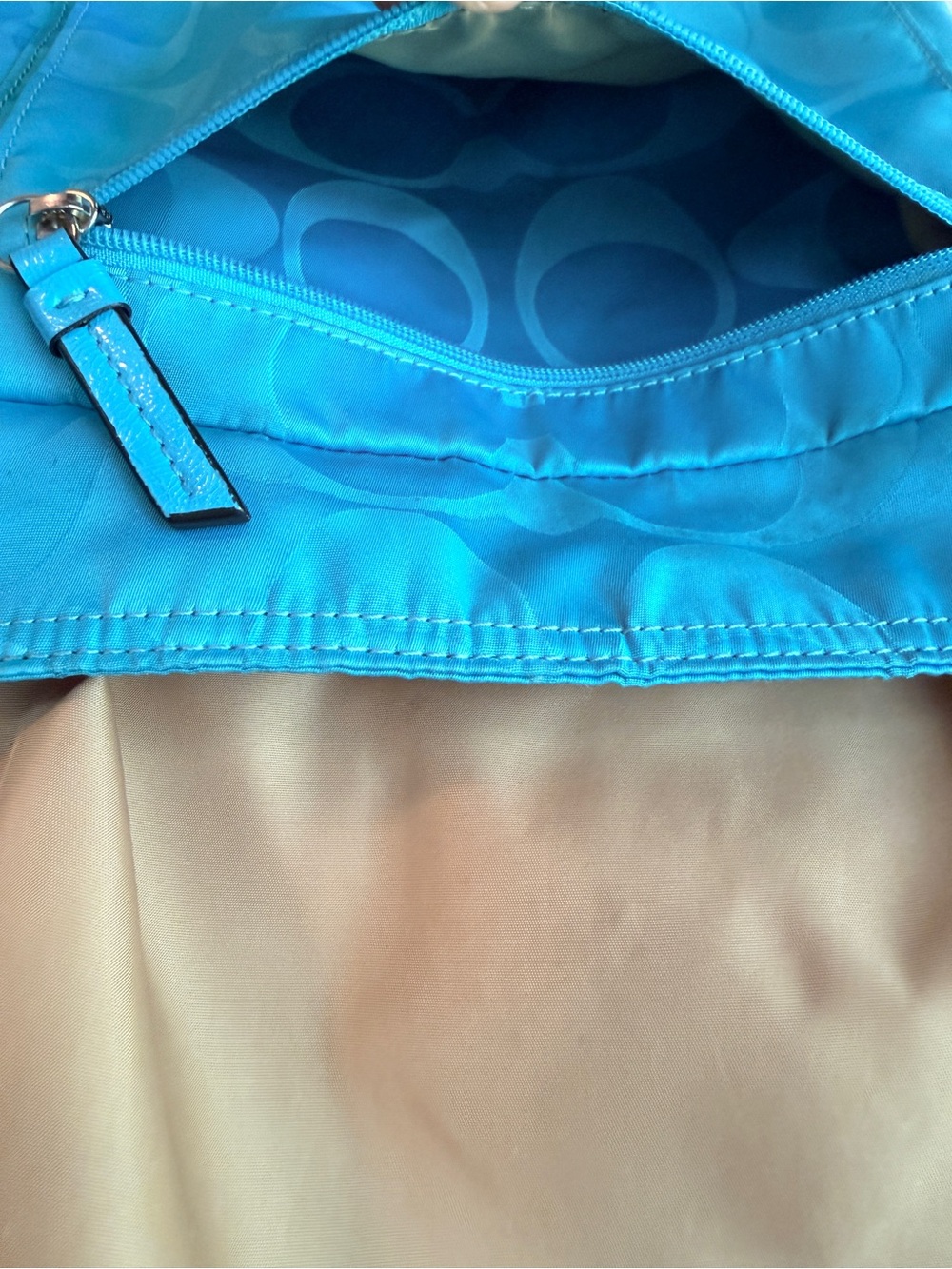 Coach | Signature Getaway Nylon File Crossbody Bag (F77408), Turquoise Blue - Picture 6 of 16